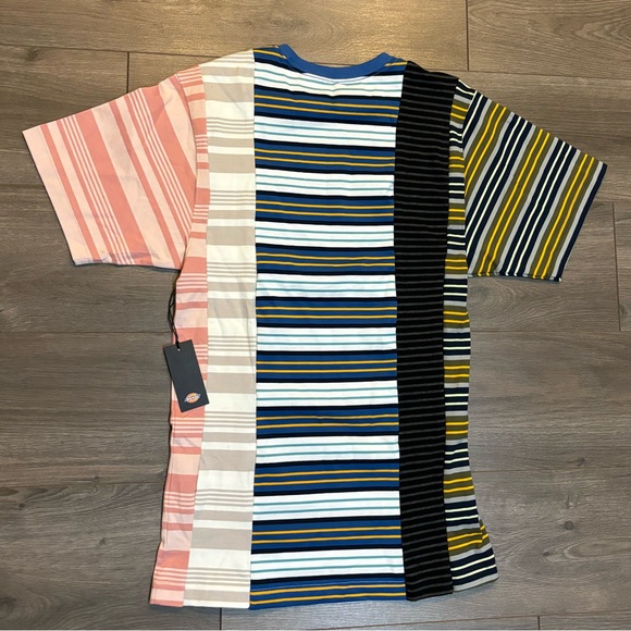 Dickies x Urban Outfitters reworked t-shirt - Picture 2 of 4